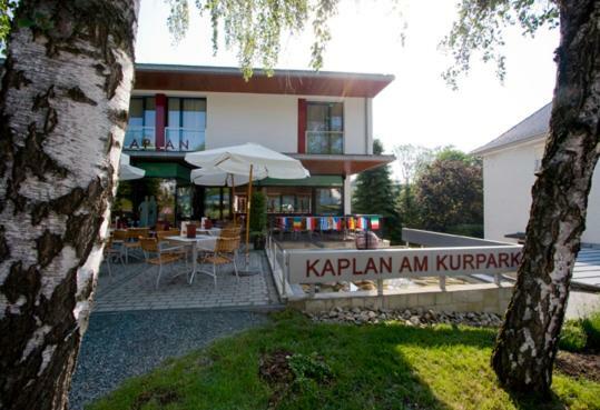فندق Kaplan Am Kurpark باد تاتزماندورف المظهر الخارجي الصورة